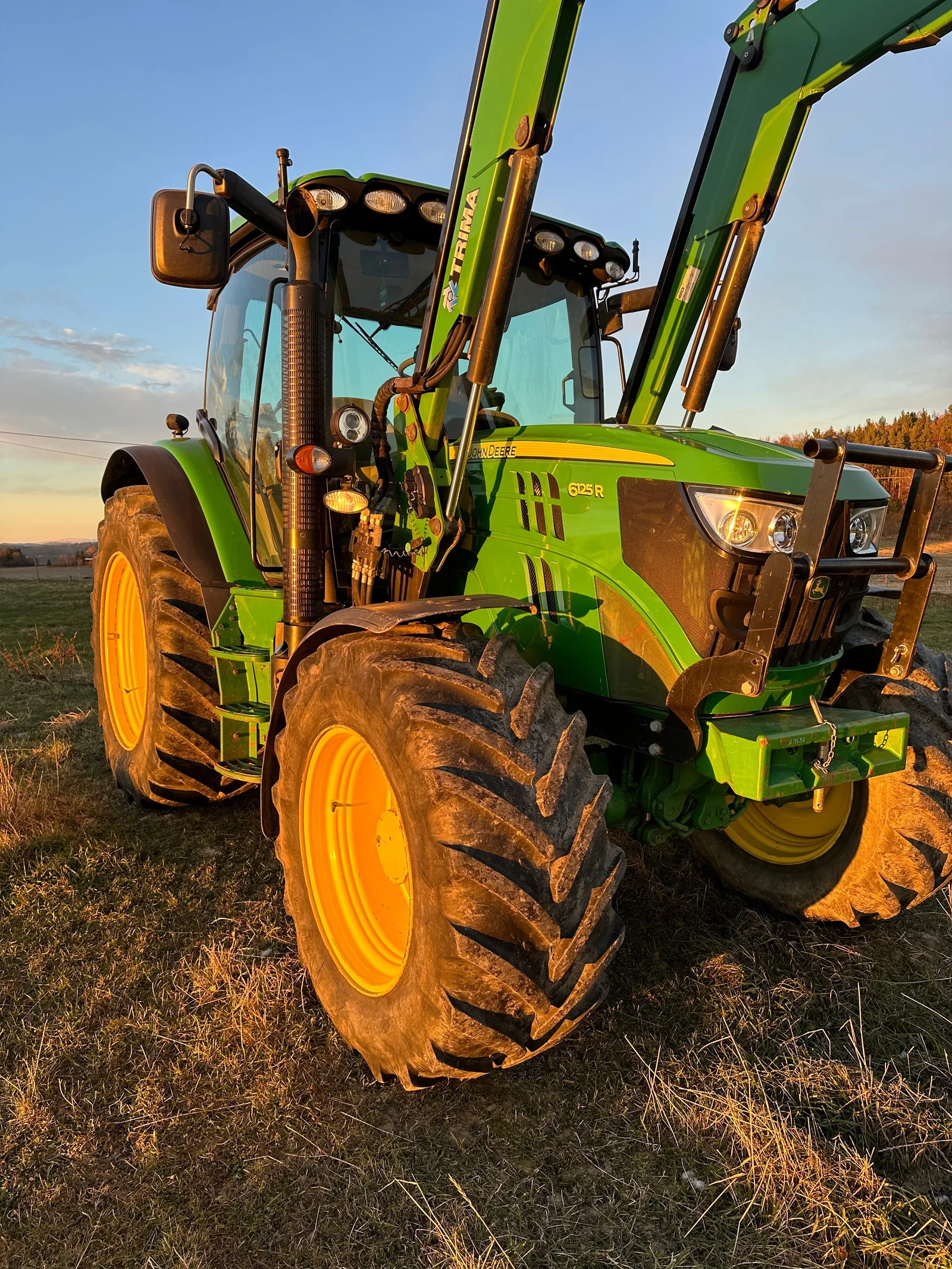 John Deere 6125R – 2012
