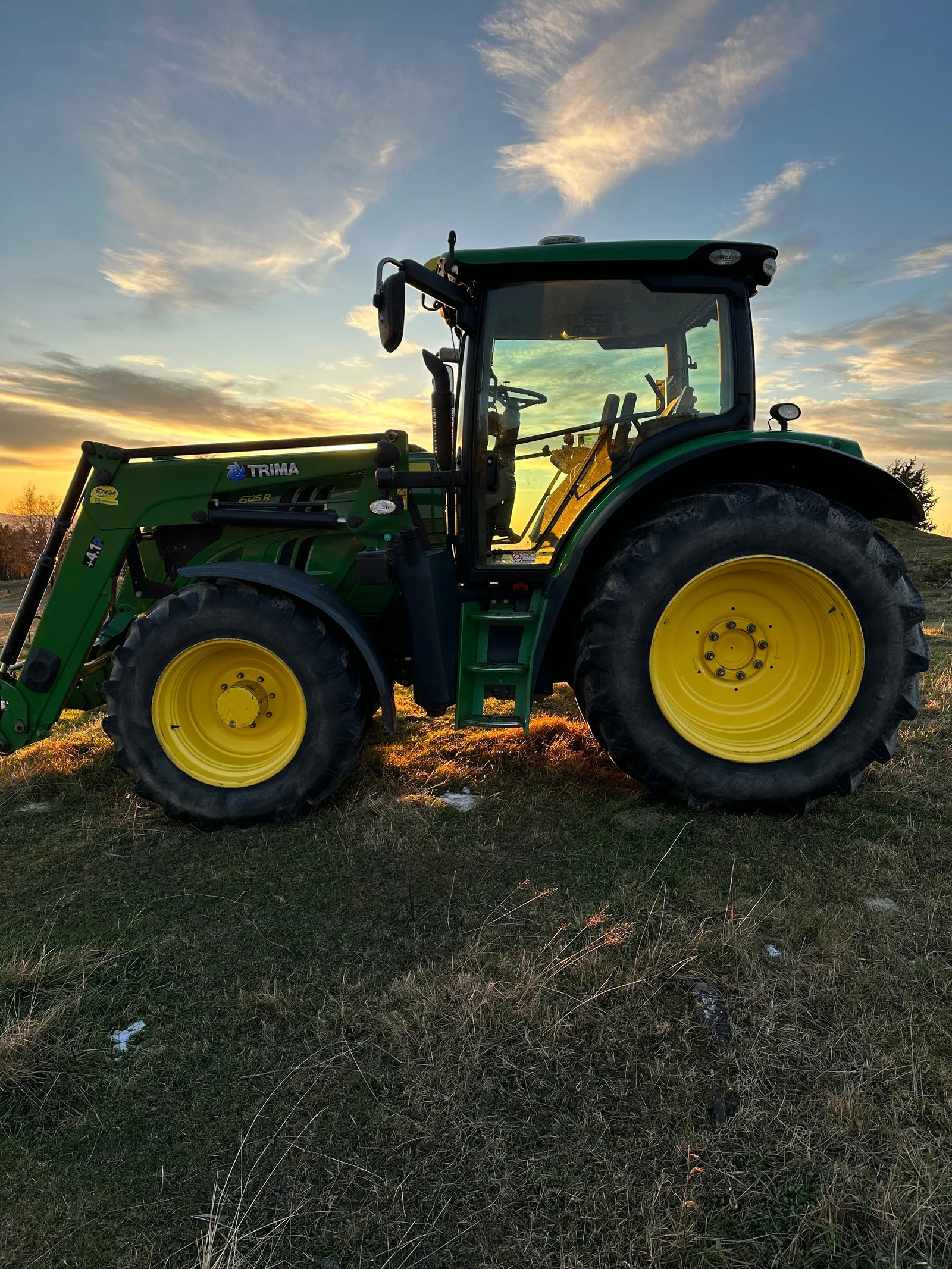 John Deere 6125R – 2012