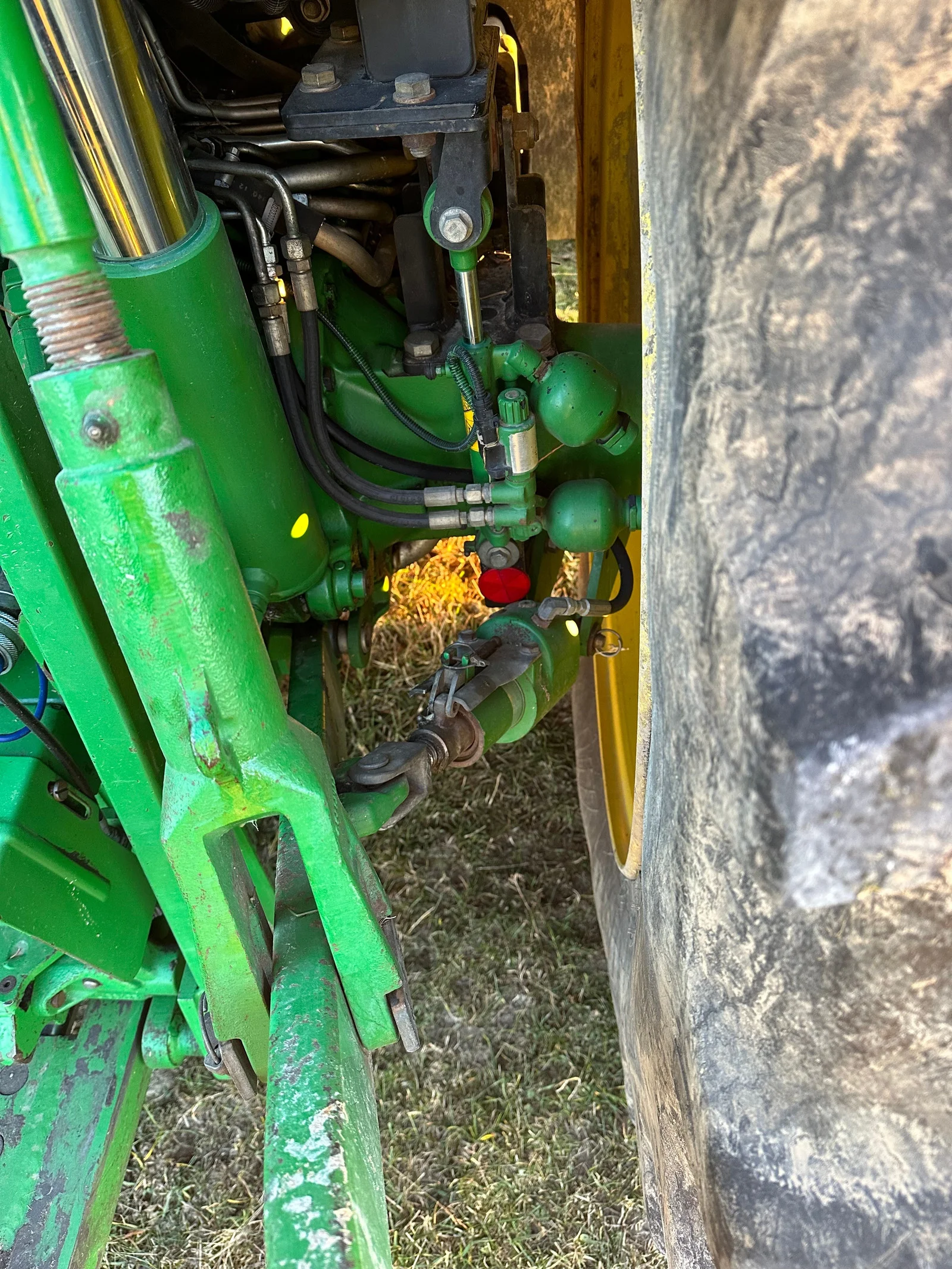 John Deere 6125R – 2012