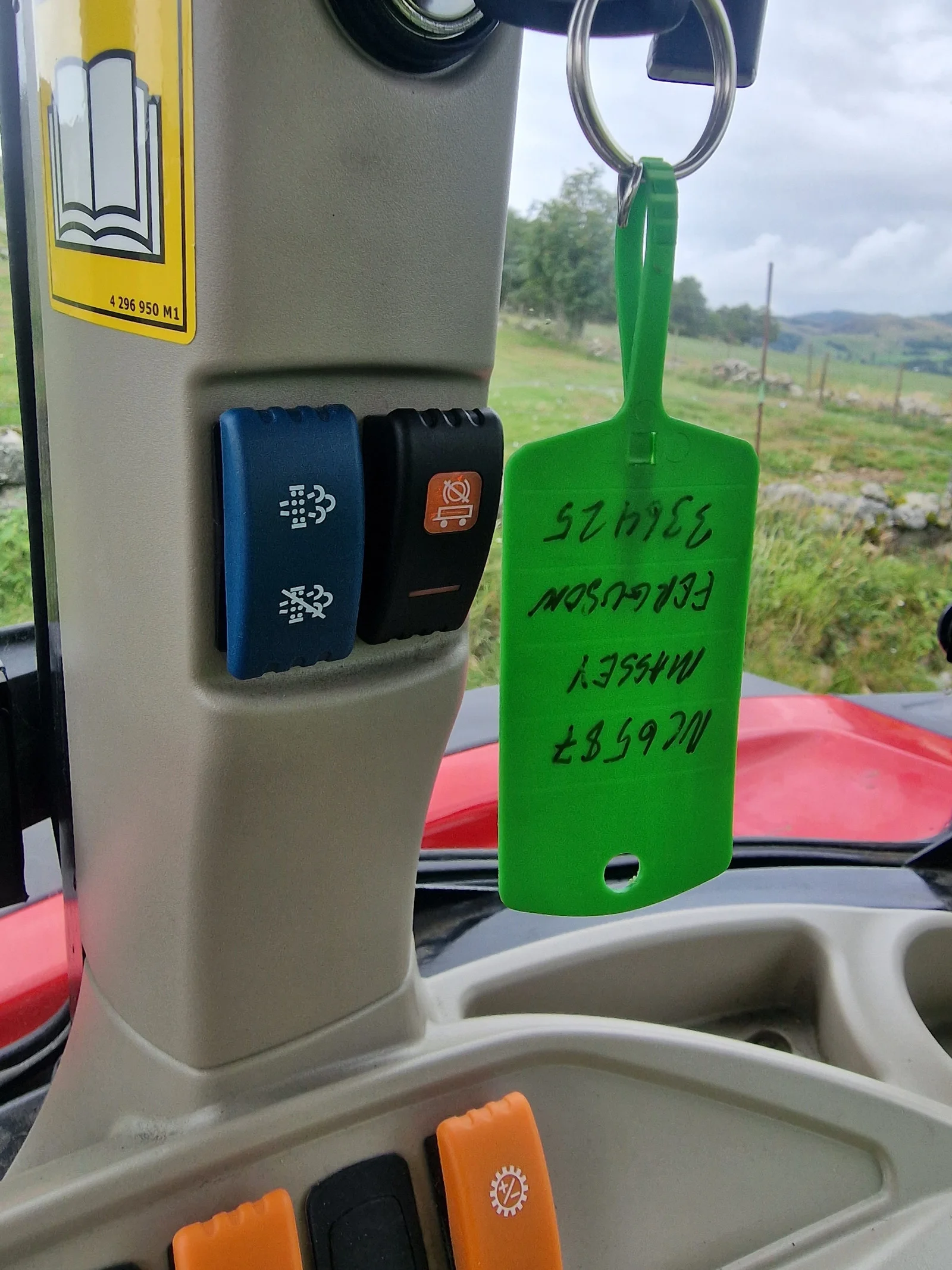 Massey Ferguson 4710M Dyna 2 – 2021