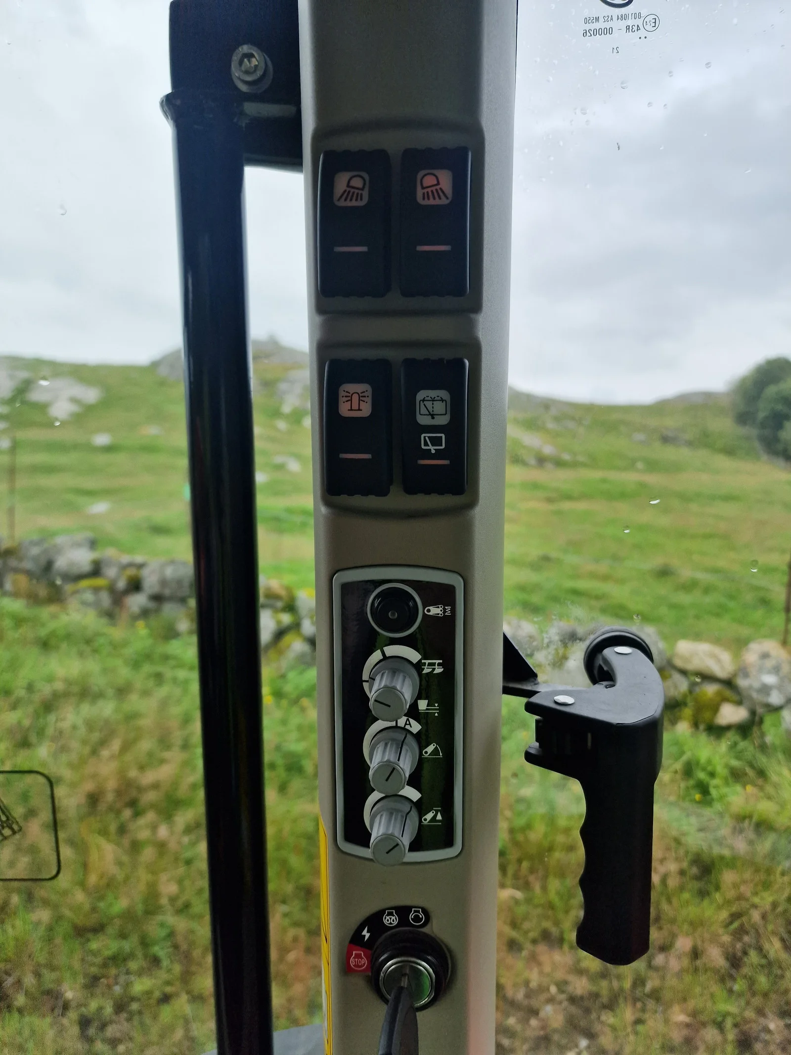 Massey Ferguson 4710M Dyna 2 – 2021