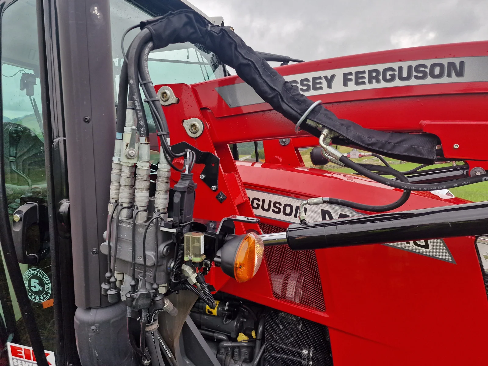 Massey Ferguson 4710M Dyna 2 – 2021