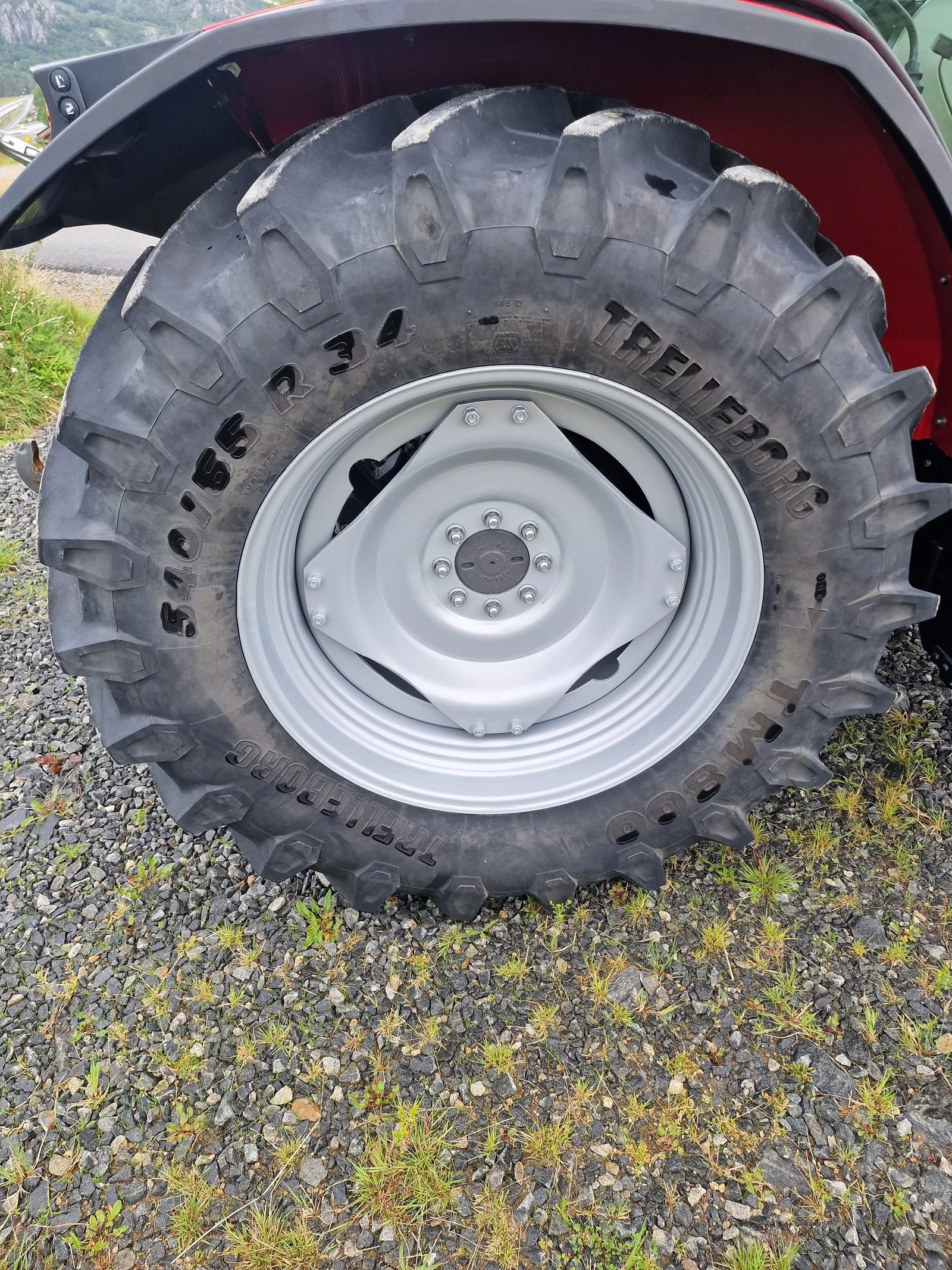 Massey Ferguson 4710M Dyna 2 – 2021