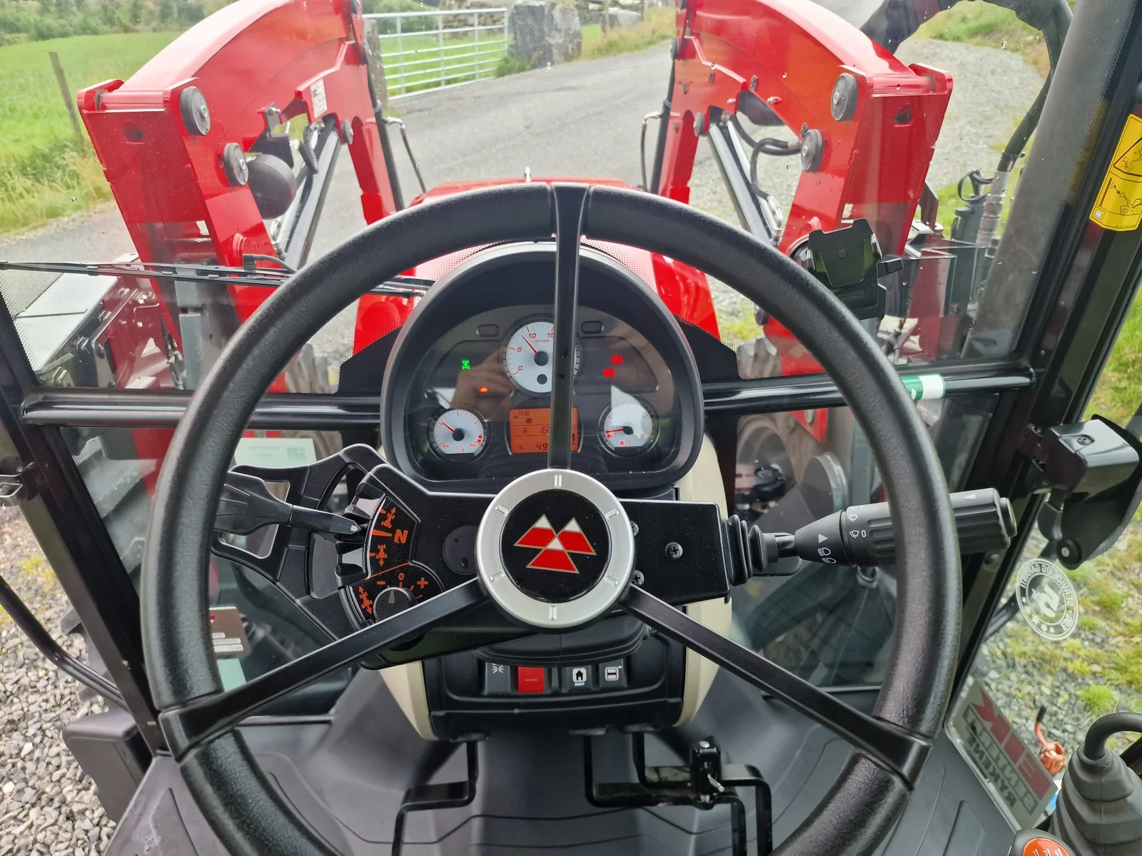 Massey Ferguson 4710M Dyna 2 – 2021