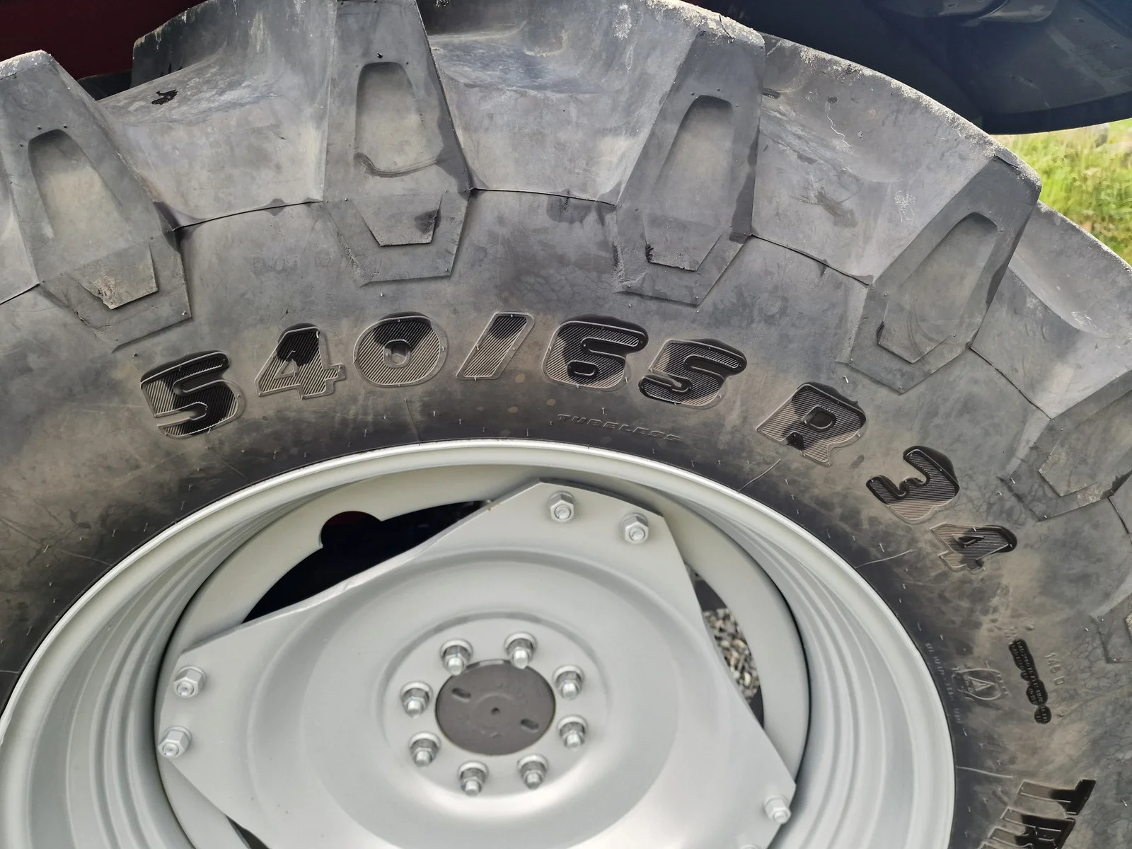 Massey Ferguson 4710M Dyna 2 – 2021