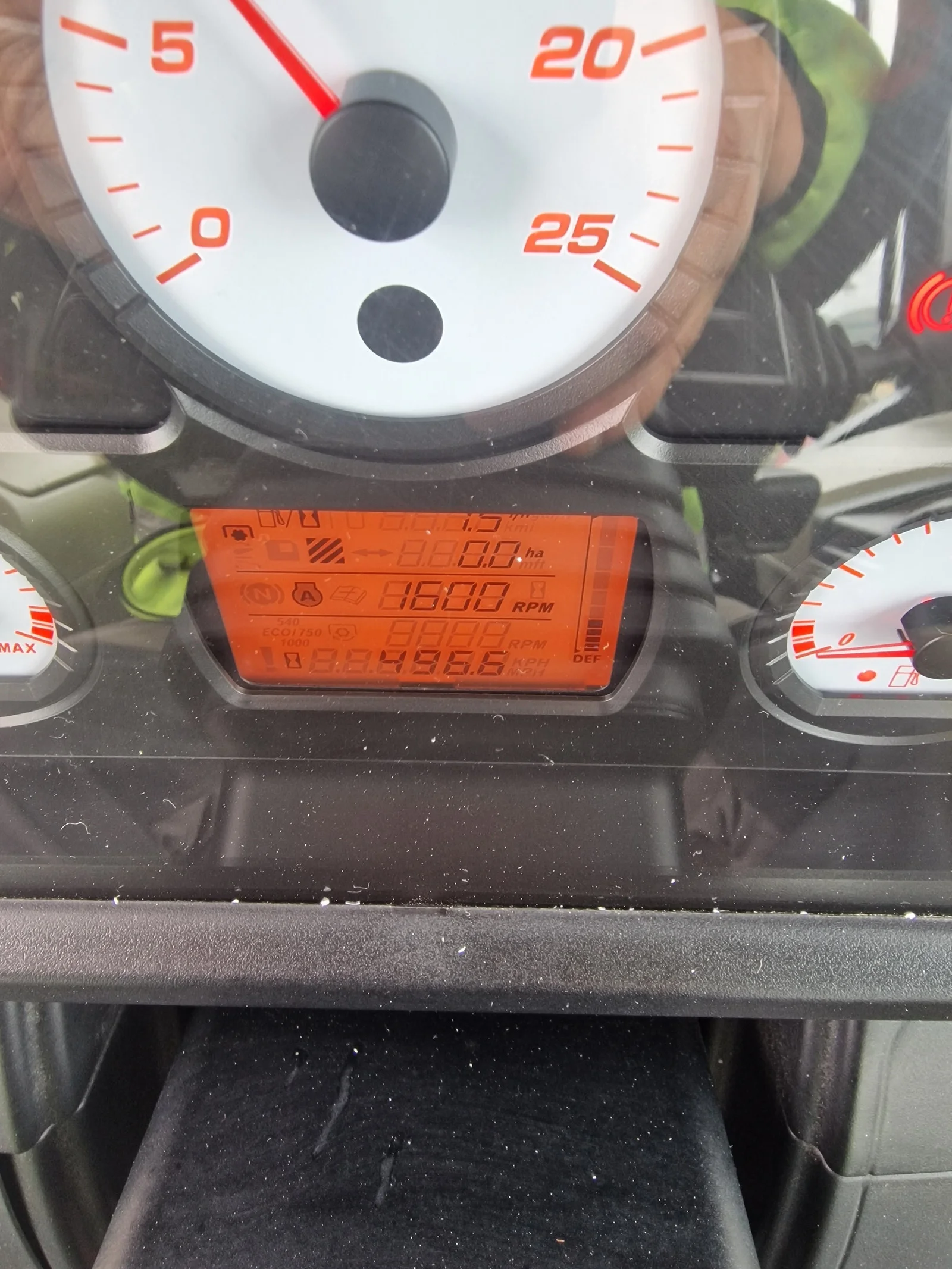 Massey Ferguson 4710M Dyna 2 – 2021