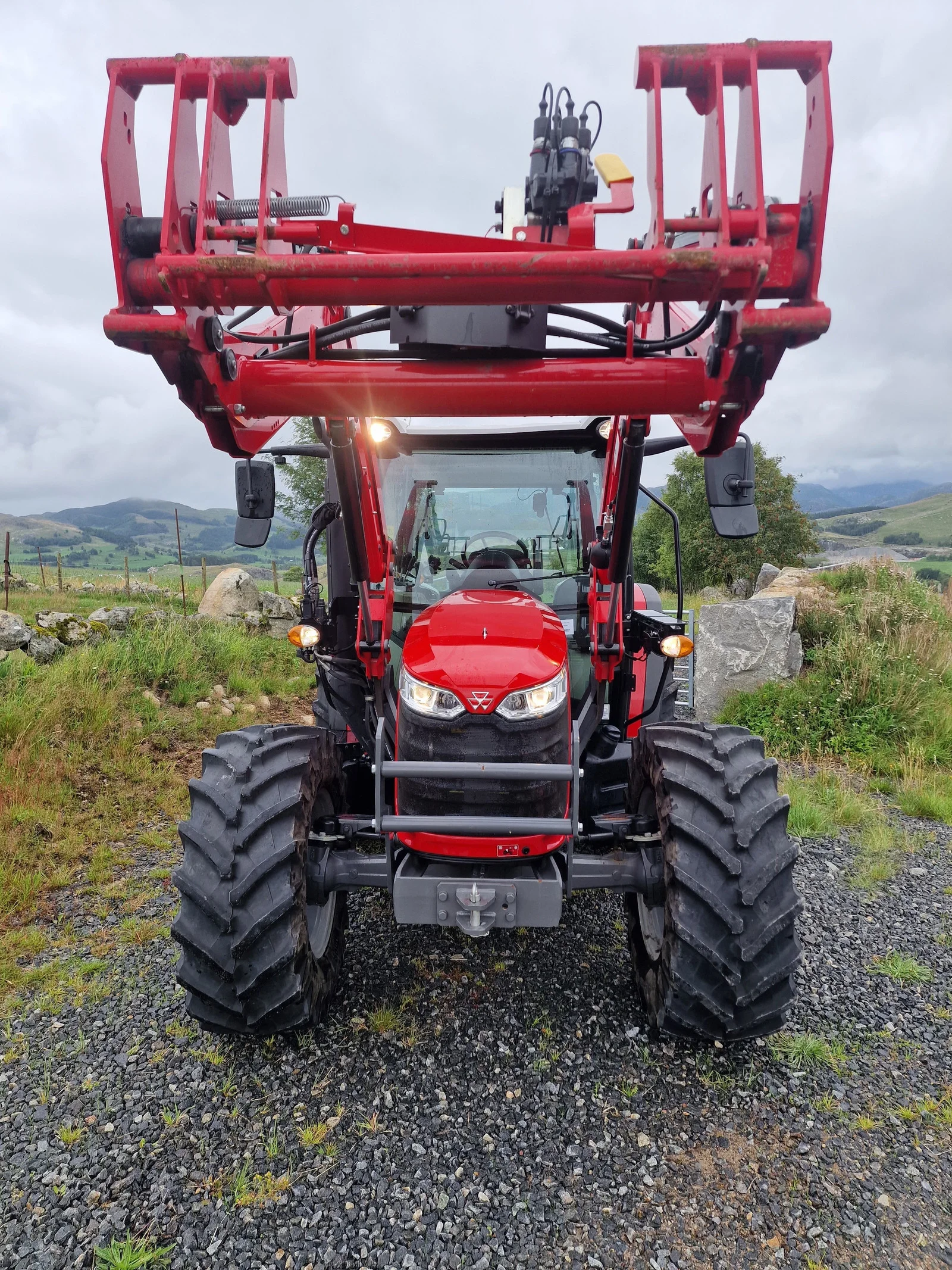 Massey Ferguson 4710M Dyna 2 – 2021